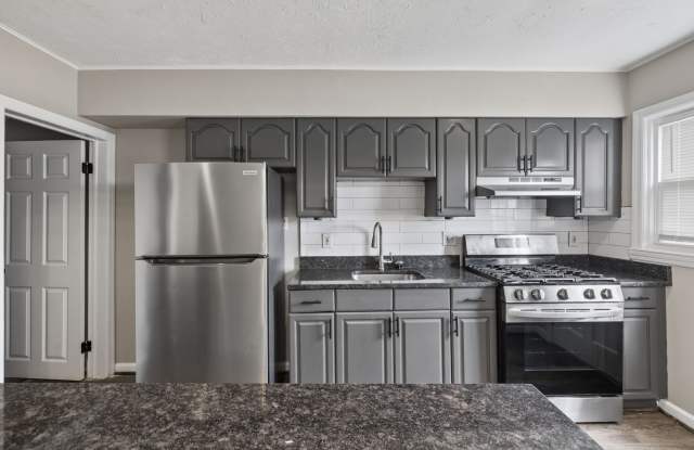 Spacious 3-Bedroom/1-Bathroom home with Modern Amenities in Frankford! photos photos