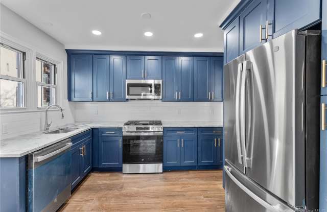 840 E Broadway unit: Upper photos photos 840 E Broadway unit: Upper photos photos