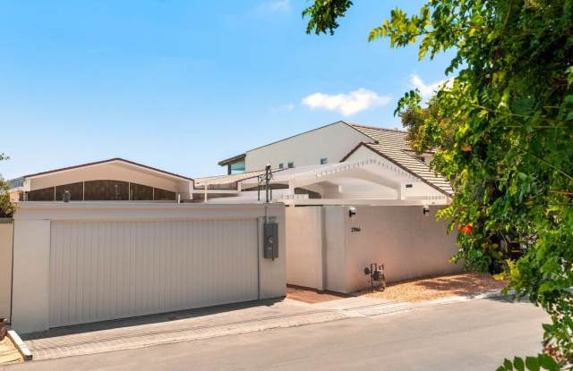 27044 Malibu Cove Colony Dr Gallery 4