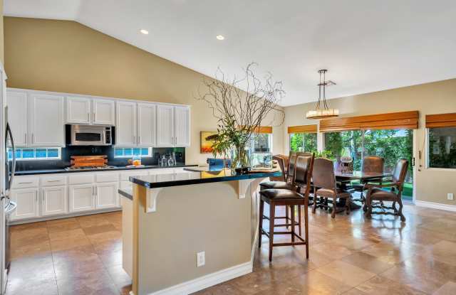 45607 Pelican Hill Court Gallery 2