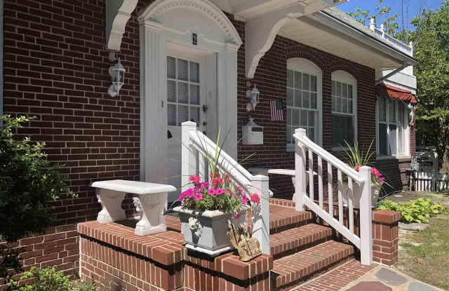 2 N Somerset Ave - 2 N Somerset Ave, Ventnor City, NJ 08406