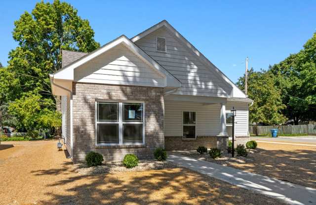 Newly Built 3 Bedroom House w Garage - 307 Toledo Street, Fremont, IN 46737