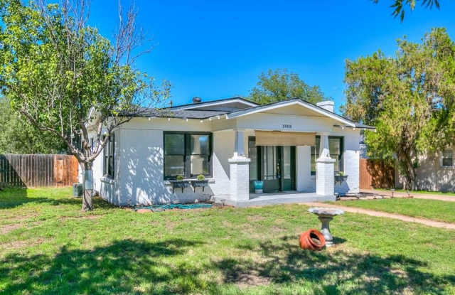 1808 W Ave I - 1808 West Avenue I, San Angelo, TX 76901