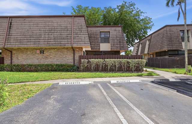 2498 NW 99th Avenue photos photos