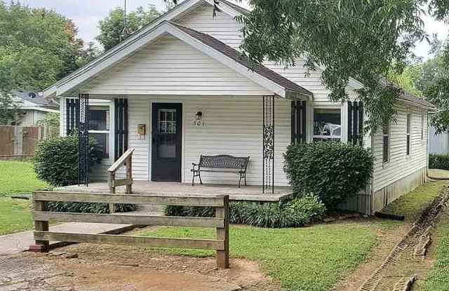 501 Green Street - 501 Green Street, Franklin, KY 42134