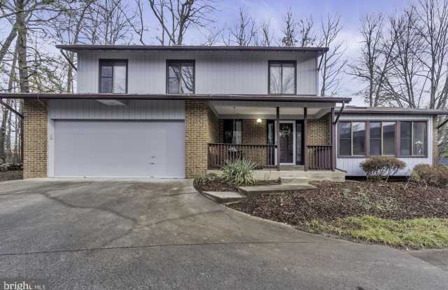 10422 WOODBURY WOODS Court Gallery 1