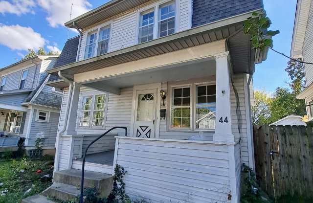 44 East Parkwood Drive - 44 East Parkwood Drive, Dayton, OH 45405