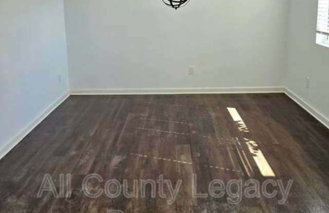 25 Lena Ct Gallery 4