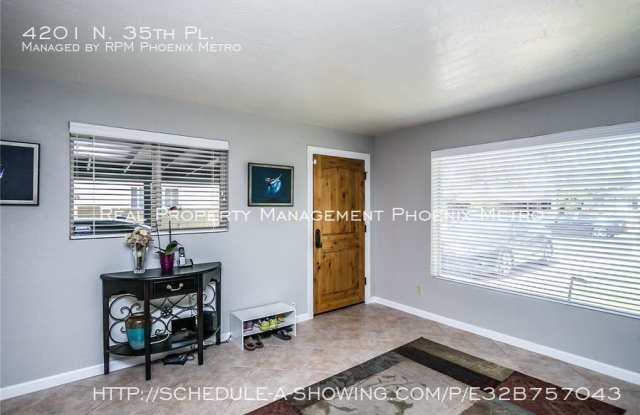 4201 N. 35th Pl. Gallery 3