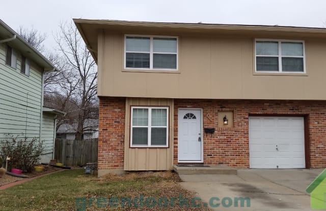 9417 Switzer Road - 9417 Switzer Street, Overland Park, KS 66214