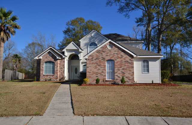 Zachary School District!  Newly remodeled 4 bedroom, 2.5 bath near downtown Zachary photos photos