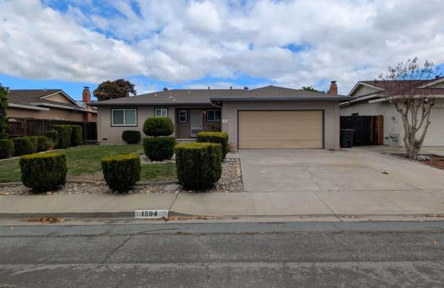 1504 Mission Dr photos photos