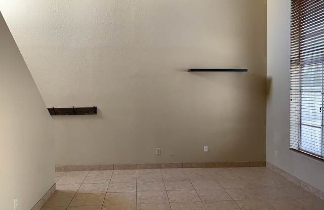 3 Bedroom - 2.5 Bath - 1395 Sq. Ft. Home for Lease photos photos