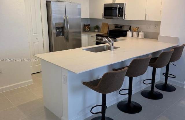 12486 SW 248 photos photos