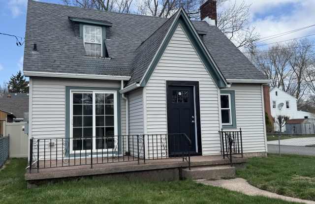 8520 Munson Avenue photos photos