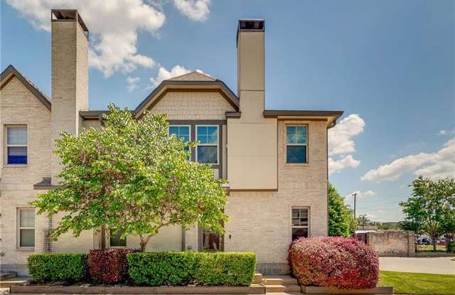 8804 Tudor Place Gallery 2