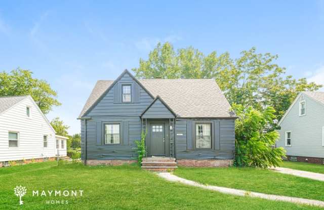 3083 Joslyn Road photos photos