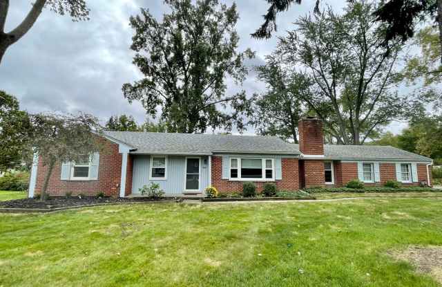GORGEOUS AND SPACIOUS, 3 BED/2BATH RANCH HOME, BIRMINGHAM SCHOOLS-----DARTMOOR photos photos