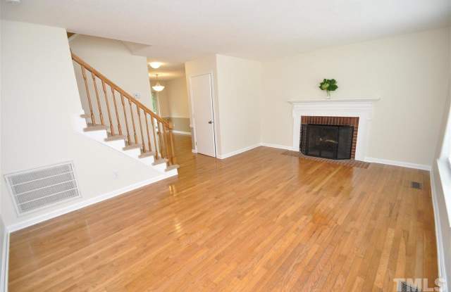 107 Bay Drive Gallery 2