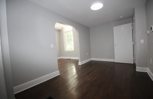 17 Boswell Ave - 6 Gallery 1