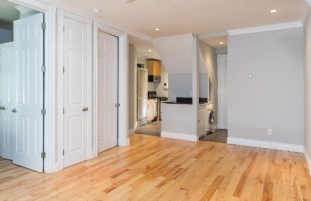 38 Avenue B Gallery 1