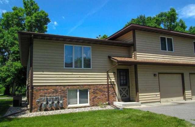 1751 Colette Dr photos photos