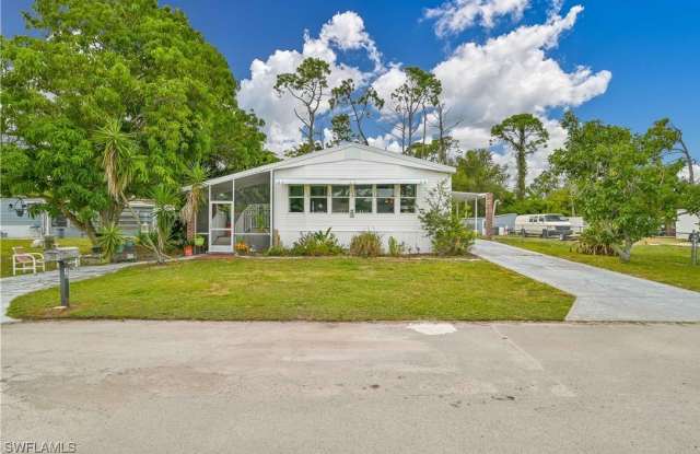 19621 N Tamiami Trail unit: 36 photos photos