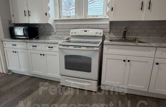 569 West Philadelphia Street - Rear photos photos