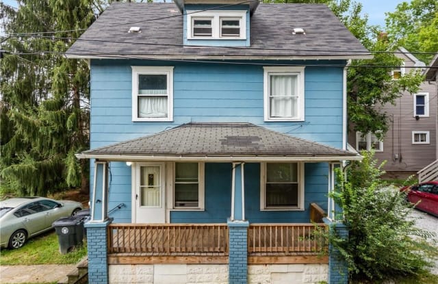 363 Danville Ct - 363 Danville Court, Akron, OH 44311