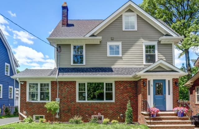11 NORFOLK AVE - 11 Norfolk Avenue, Essex County, NJ 07040