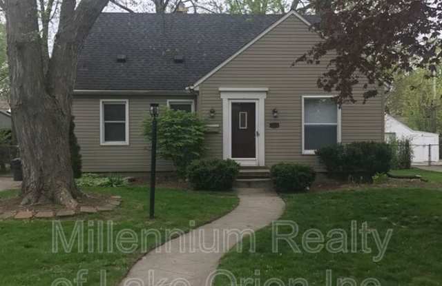 2800 Ellwood Ave photos photos