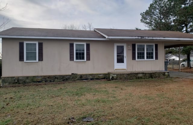 4900 Stidham Street - 4900 Stidham Street, Paragould, AR 72450
