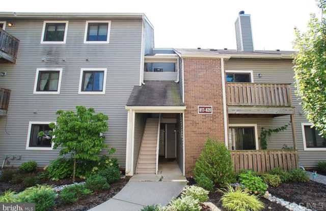 818 RAVENS CREST Drive photos photos