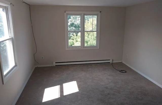 7 Gibbs St Apt 9 Gallery 3