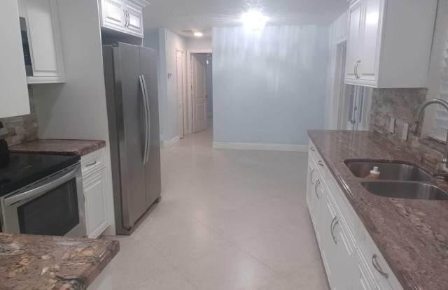 9227 Palomino Drive Gallery 4