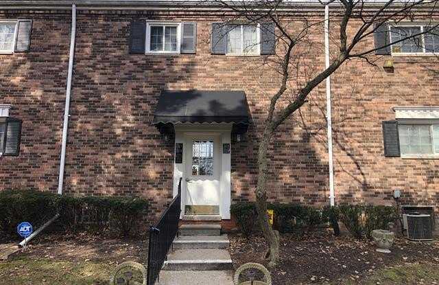 574 E FOX HILLS Drive - 574 East Fox Hills Drive, Oakland County, MI 48304