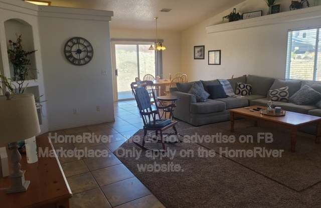 2265 Huntington Dr Gallery 2