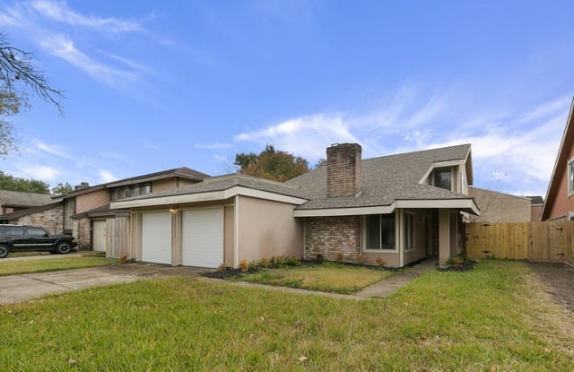 7811 Candle Green Lane - 7811 Candle Lane, Houston, TX 77071