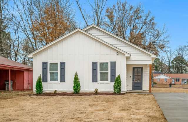 2923 Lake Park Rd Memphis, TN 38127 photos photos