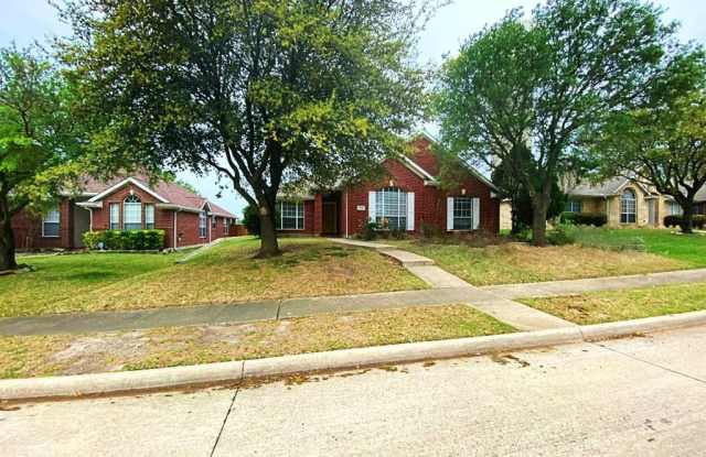 11015 Denmere Lane - 11015 Denmere Lane, Frisco, TX 75035
