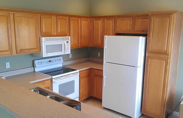 10056 E Carolina Pl Apt 202 Gallery 2