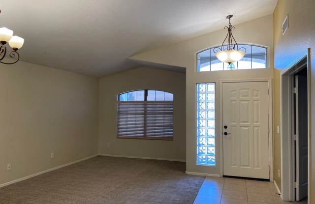 6608 W Kristal Way Gallery 3