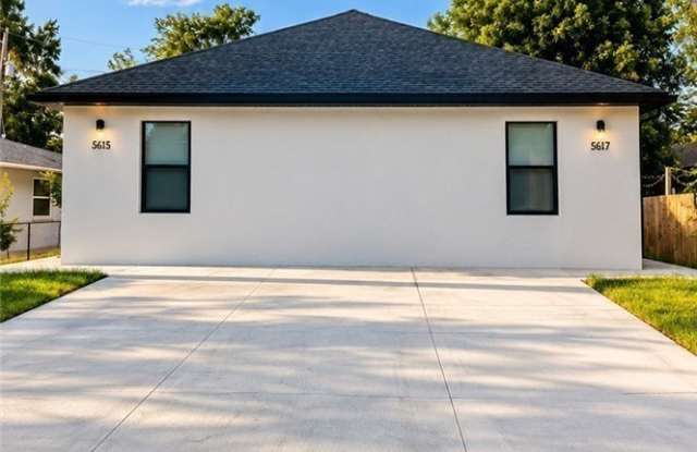 5617 10th Avenue Gallery 1