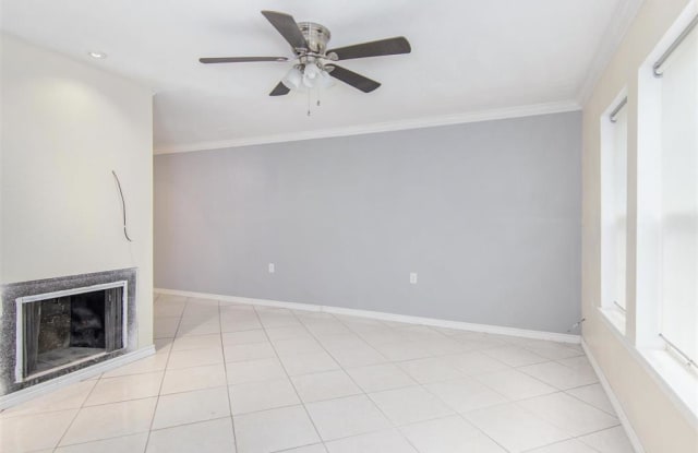 11891 Algonquin Drive - 11891 Algonquin Drive, Houston, TX 77089