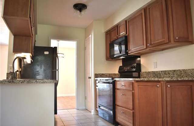 8624 CARRIAGE Drive Gallery 4