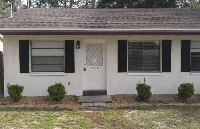 Cute 2 Bed 1 Bath Duplex in Zephyrhills - 4738 20th Street, Zephyrhills, FL 33542