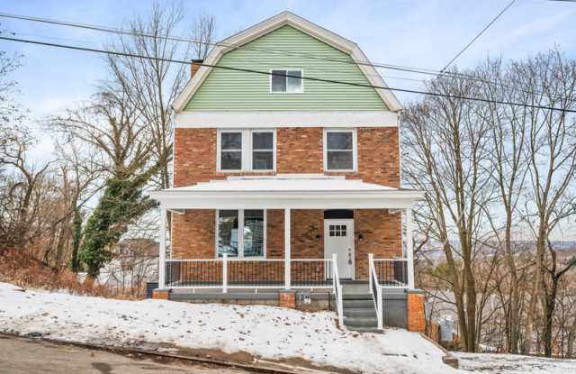 2327 Maple Avenue photos photos