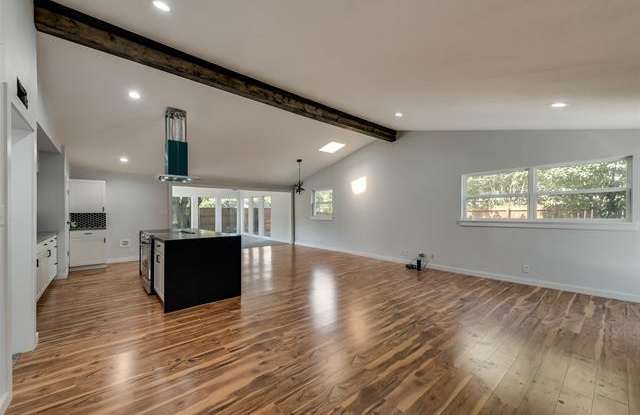 3210 Tower Trail Gallery 2