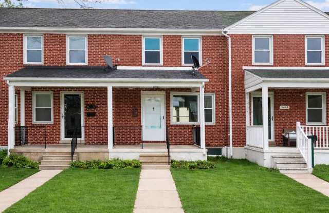 Home with Modern Kitchen, Finished Basement & Backyard Deck photos photos