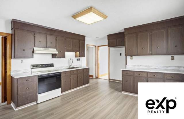 69 Stowers St. photos photos